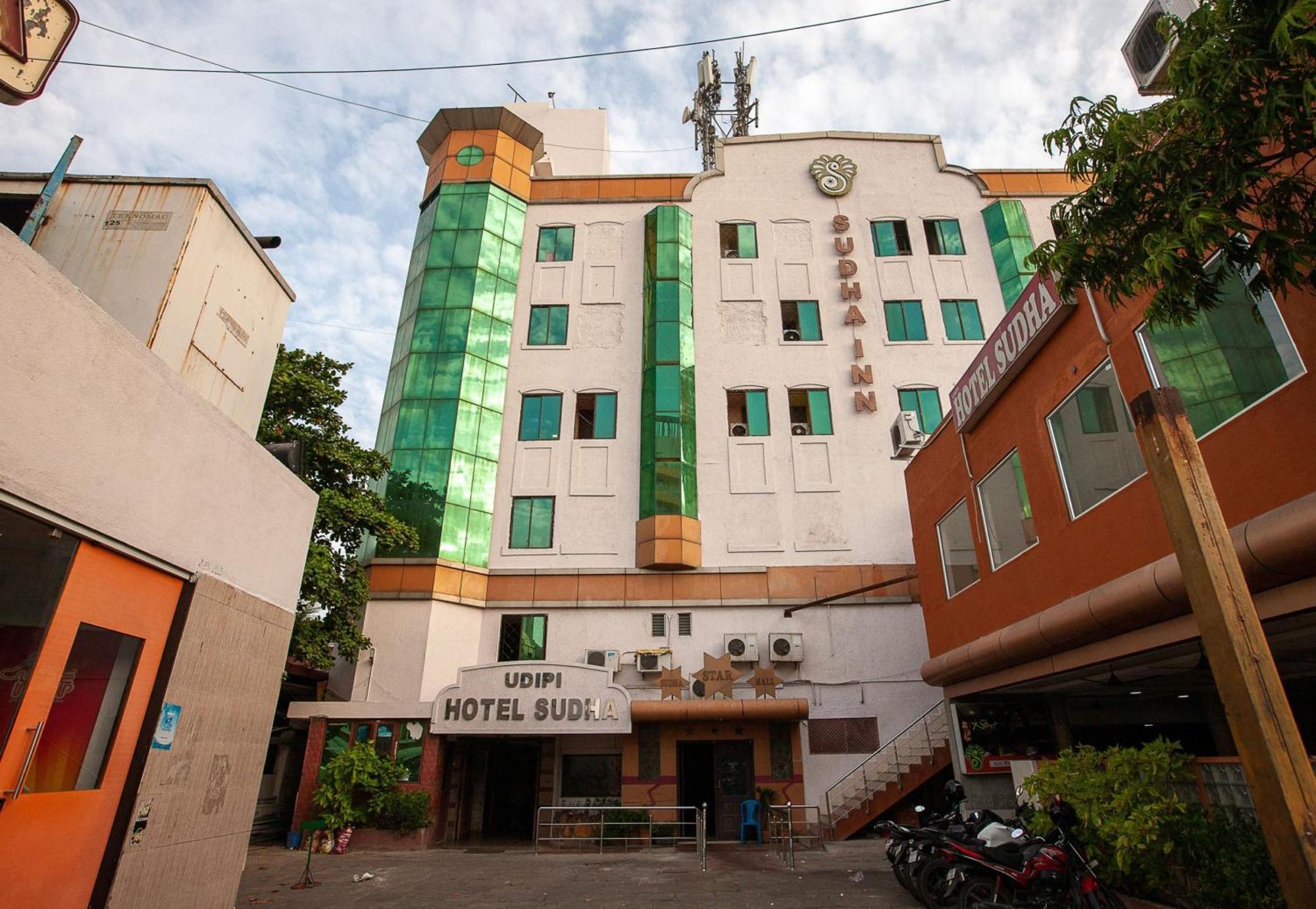 Collection O Hotel Sudha Inn Near Sangam Cinemas Chennai Exterior foto